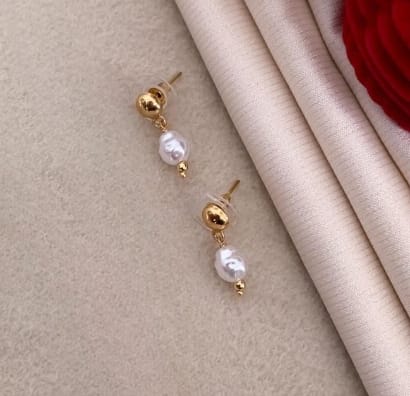 Gold Plated Pearl Drop Fancy Chain Necklace With Earrings For Women - Image 5