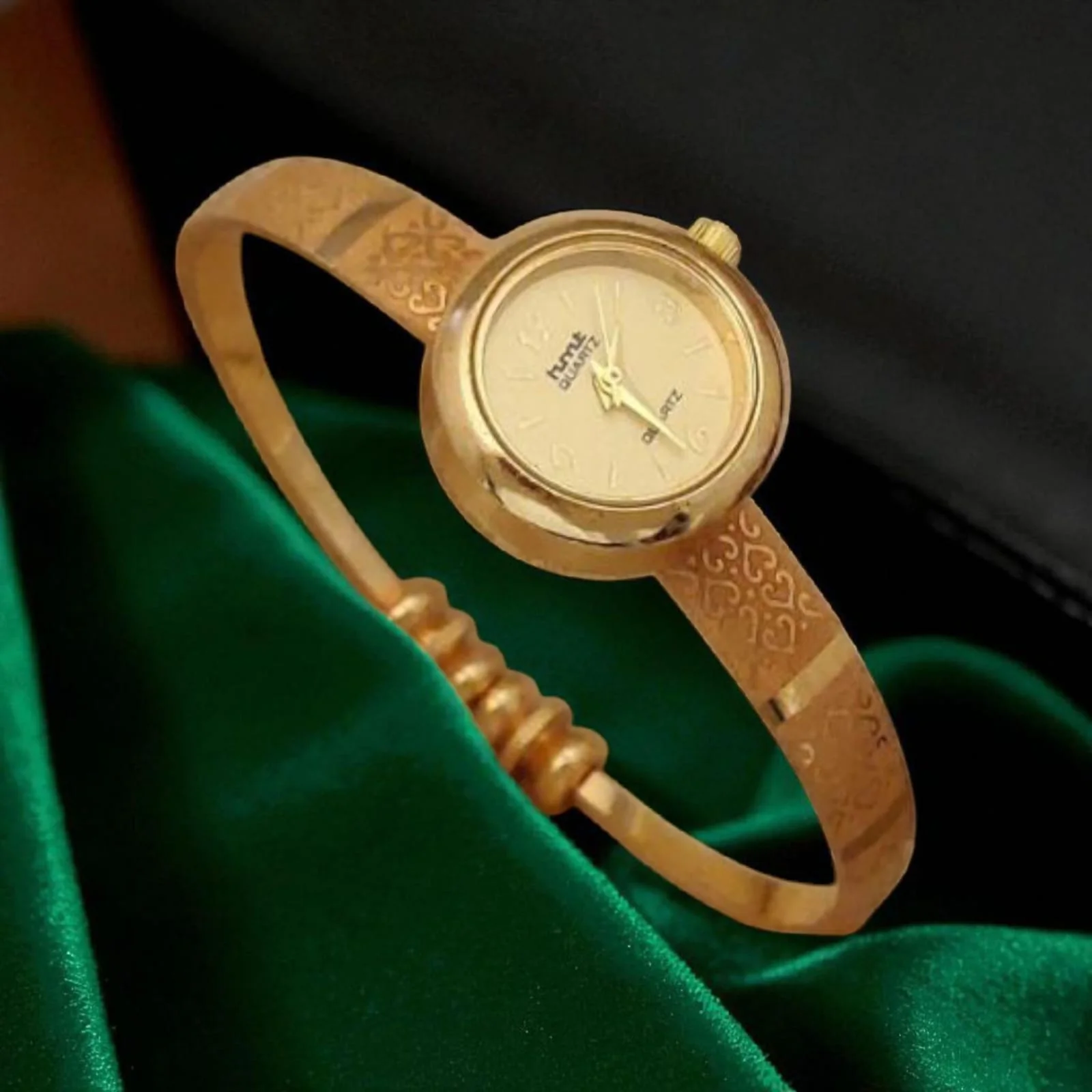Gold Plated White Dial Adjustable Bracelet Watch For Women - Image 4