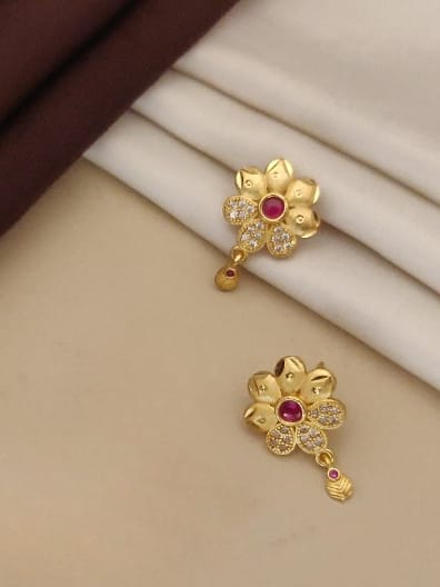 High Gold Plated Ruby Stone Studed Fancy Flower Pendent Set With Ring - Image 3